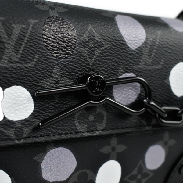 Bolsa Multi Pochette Accessoires​ LV x YK - Imagen 3